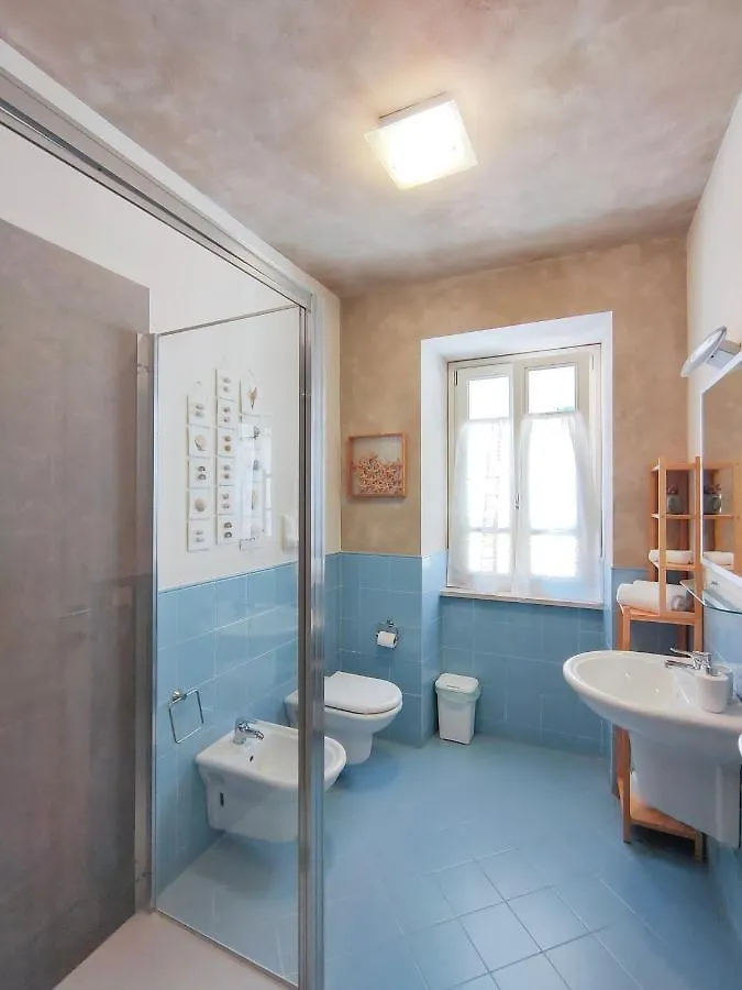 Chiare Ginestre Appartement San Felice del Benaco 0*,  Italië